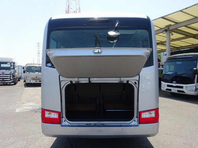 トヨタ コースター 小型 バス 2WG-GDB110(106401) 9枚目