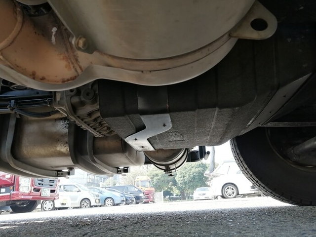 UDトラックス（日産） クオン 大型 トラクタ LKG-GK5XAB(4139) 17枚目