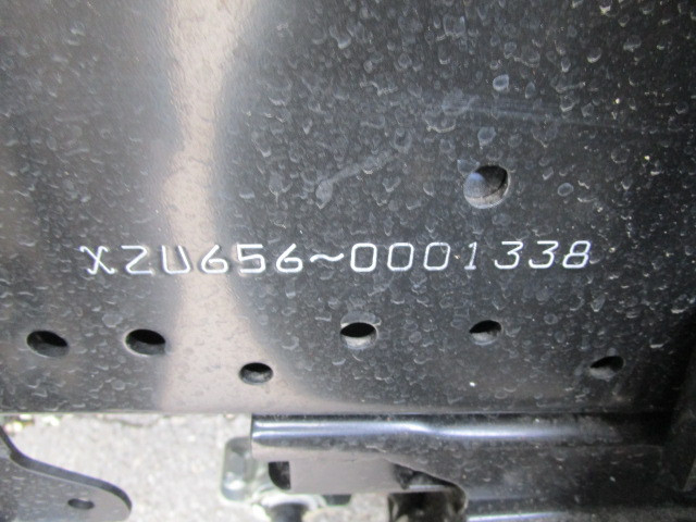 日野 デュトロ 小型 冷蔵冷凍バン 2WG-XZU656M(113591) 31枚目
