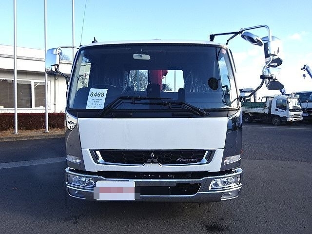 三菱ふそう ファイター 増トン 平ボディ（クレーン付） 2KG-FK62FY(55372) 2枚目