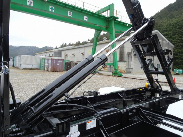 三菱ふそう ファイター 中型 コンテナ専用車 2KG-FK72F(106613) 14枚目