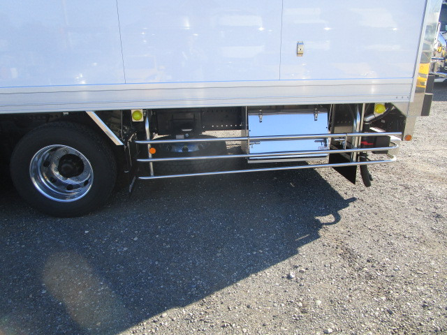 日野 プロフィア 大型 冷蔵冷凍バン 2KG-FW1AHB(107914) 32枚目