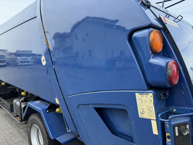 日野 レンジャー 中型 塵芥車（プレス式） BDG-FC7JGWA(110695) 5枚目