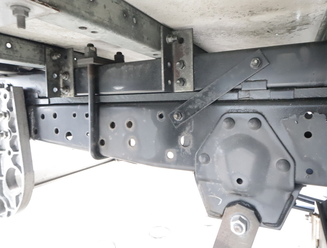 いすゞ エルフ 小型 冷蔵冷凍バン TKG-NLR85AN(3402) 18枚目