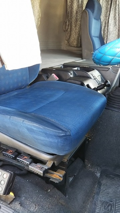 いすゞ ギガ 大型 ウィング PDG-CYJ77W8(4758) 42枚目