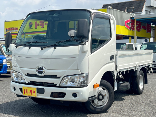 日野 デュトロ 小型 平ボディ 2RG-XZC605M(109992) 1枚目