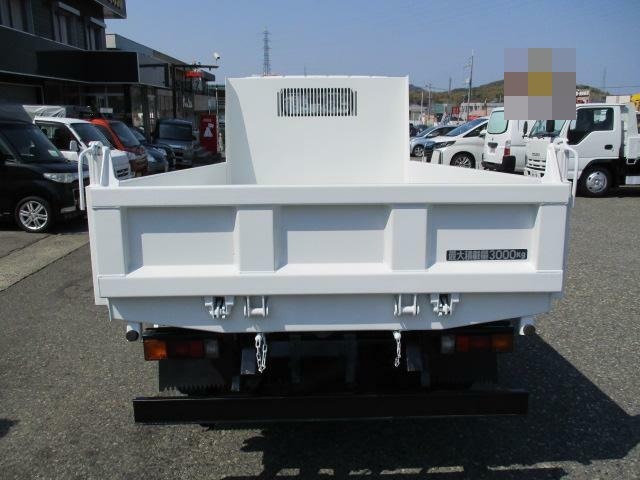 三菱ふそう キャンター 小型 土砂ダンプ TKG-FBA60(11296) 9枚目