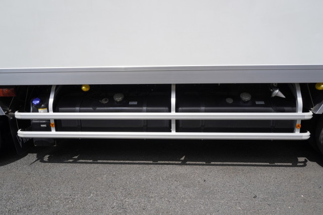 いすゞ ギガ 大型 冷蔵冷凍バン 2PG-CYJ77D(111340) 20枚目