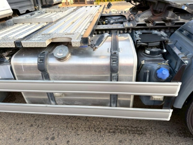 日野 プロフィア 大型 トラクタ 2DG-SH1EDGG(95423) 10枚目