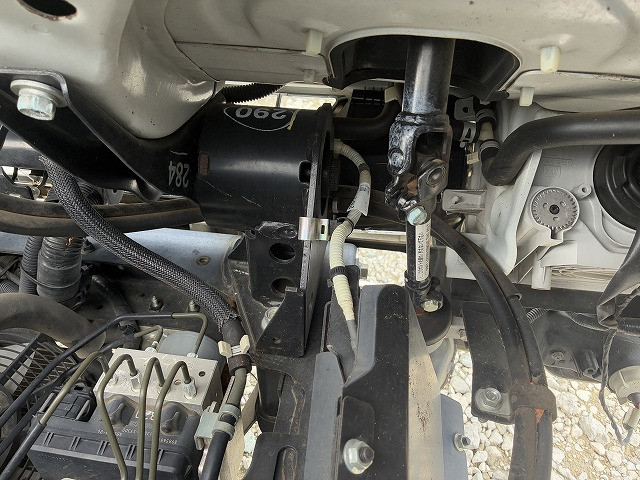 いすゞ エルフ 小型 バン 2RG-NHR88AN(105407) 25枚目