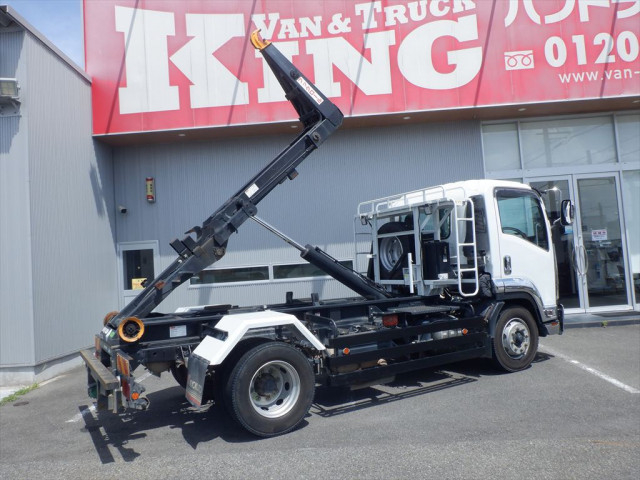 いすゞ フォワード 増トン コンテナ専用車 2RG-FTR90U2(109237) 6枚目