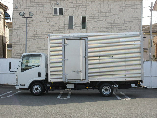 いすゞ エルフ 小型 バン BKG-NLR85AN(9227) 5枚目