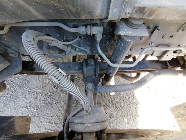 UDトラックス（日産） クオン 大型 平ボディ ADG-CD4ZL(4964) 71枚目