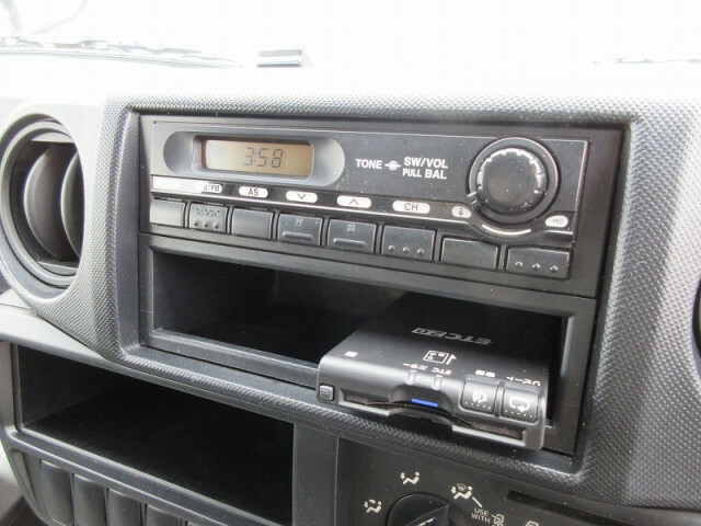 日野 デュトロ 小型 バン TKG-XZC655M(6604) 38枚目