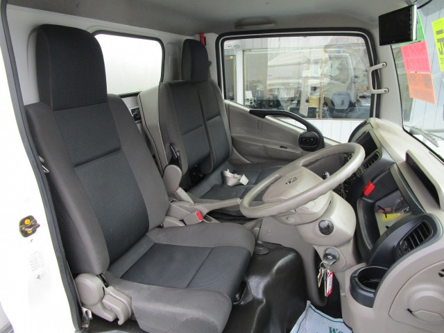日産自動車 アトラス 小型 バン CBF-SQ2F24(111659) 6枚目
