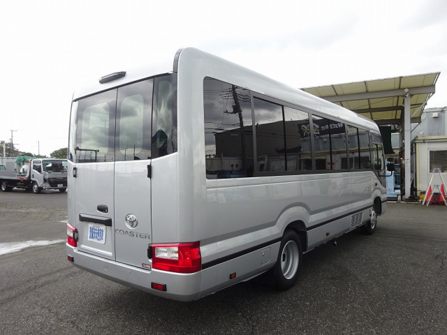 トヨタ コースター 小型 バス 2WG-GDB110(108246) 2枚目