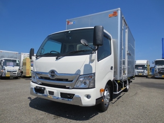 日野 デュトロ 小型 バン 2RG-XZU710M(12334) 3枚目