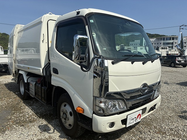 日野 デュトロ 小型 塵芥車（プレス式） 2RG-XZU605X(105408) 31枚目