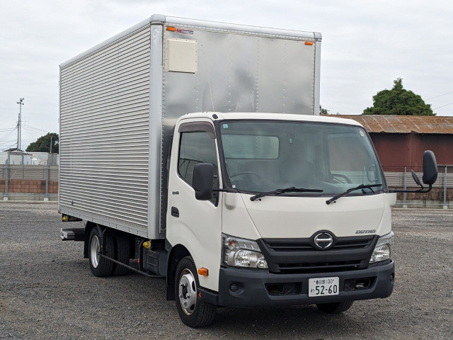 日野 デュトロ 小型 バン TPG-XZU710M(112985) 2枚目