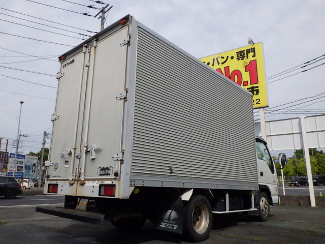 いすゞ エルフ 小型 バン KR-NKR81GAV(110266) 2枚目