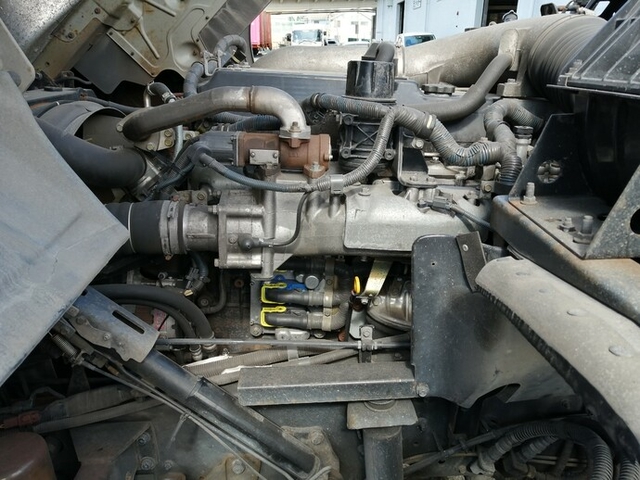 UDトラックス（日産） クオン 大型 トラクタ AKG-GK4XAB(5651) 37枚目