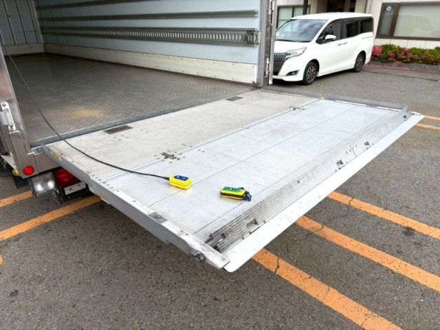 日野 デュトロ 中型 冷蔵冷凍バン 2KG-FC2ABG(105593) 5枚目