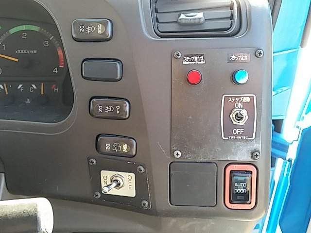 三菱ふそう ローザ 中型 バス KK-BE64EG(8090) 18枚目