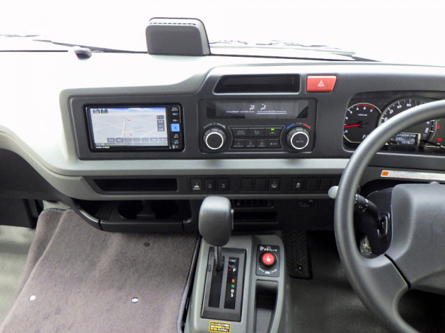 トヨタ コースター 小型 バス 2WG-GDB110(105565) 29枚目