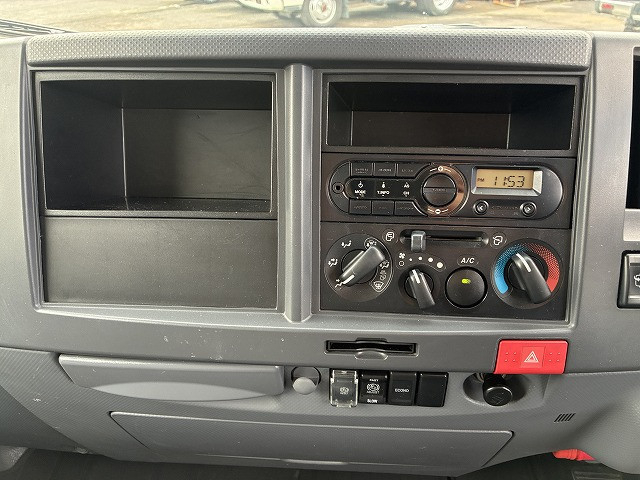 いすゞ エルフ 小型 バン TRG-NLR85AN(113965) 36枚目