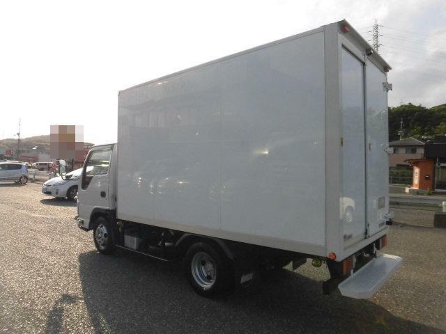 いすゞ エルフ 小型 バン TKH-NHR85AN(11440) 9枚目