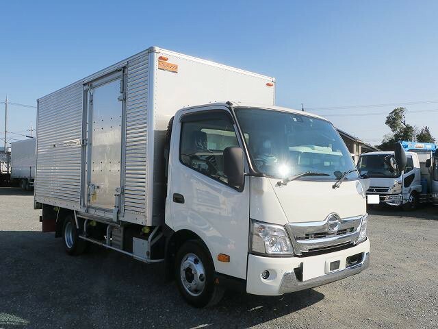 日野 デュトロ 小型 バン 2RG-XZU712M(35577) 2枚目