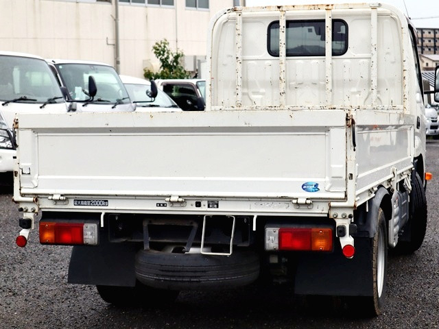 トヨタ ダイナ 小型 平ボディ 2RG-XZU605(111590) 3枚目