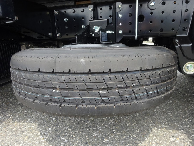 三菱ふそう キャンター 小型 平ボディ 2RG-FBAV0(111822) 32枚目