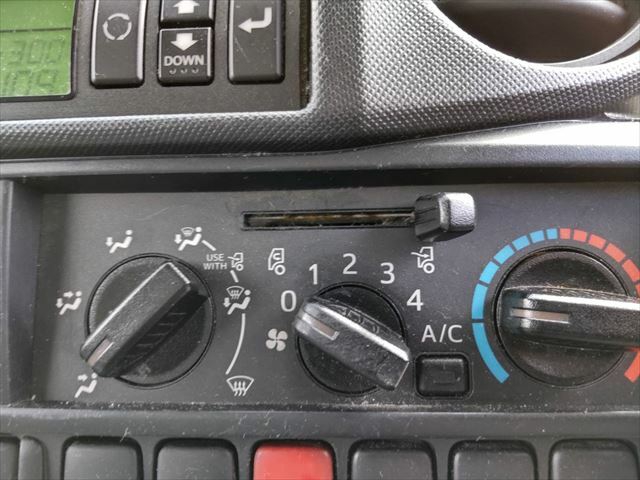 日野 デュトロ 小型 冷蔵冷凍バン TKG-XZC605M(9393) 38枚目