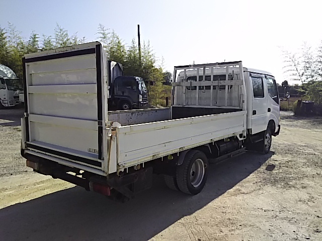 日野 デュトロ 中型 Wキャブ BDG-XZU414M(7543) 7枚目