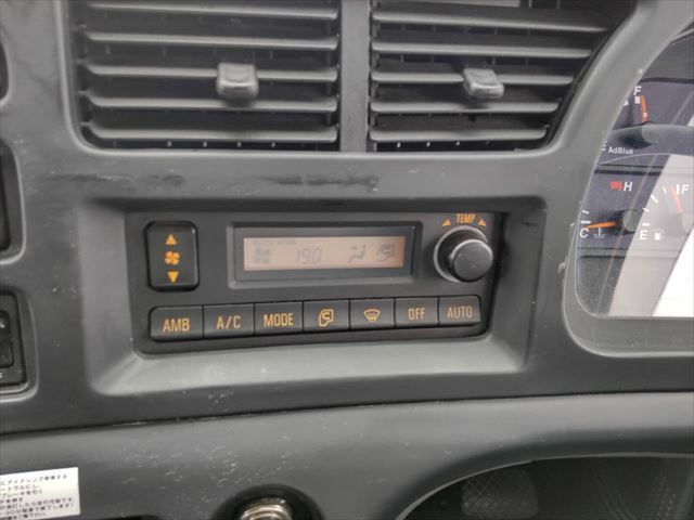 いすゞ ギガ 大型 トラクタ QKG-EXD52AD(10996) 33枚目