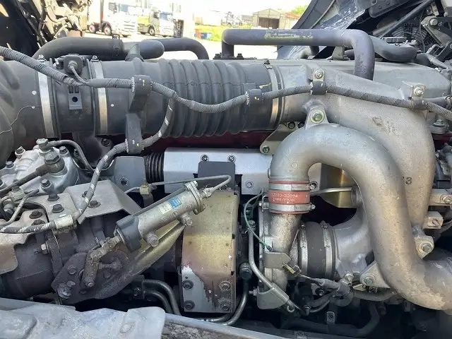 日野 プロフィア 大型 トラクタ 2DG-SH1EEGG(107926) 53枚目