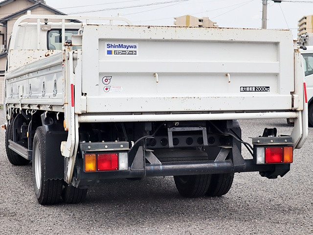 マツダ タイタン 小型 平ボディ 2RG-LKR88AR(105421) 2枚目