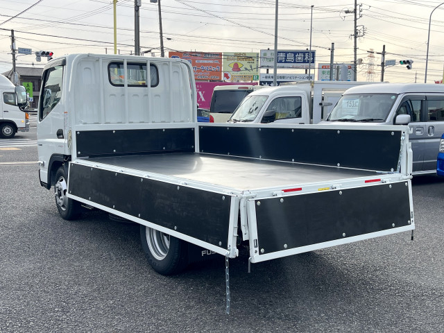 三菱ふそう キャンター 小型 平ボディ 2RG-FBA20(104808) 7枚目