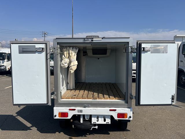 スズキ キャリィ 軽 冷蔵冷凍バン EBD-DA16T(78309) 11枚目