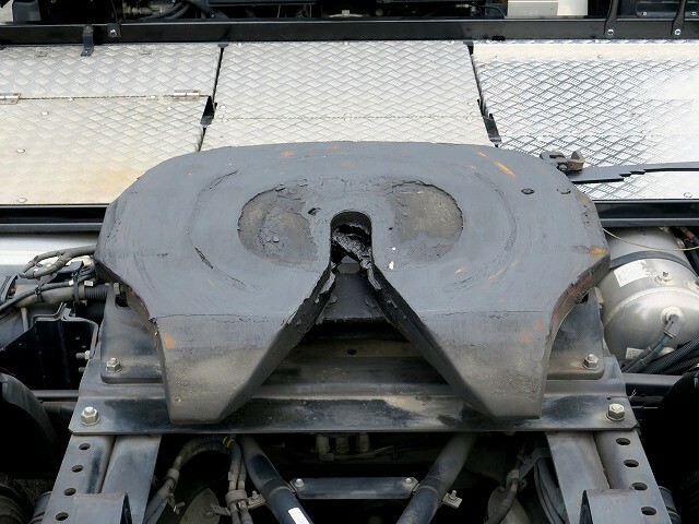 いすゞ ギガ 大型 トラクタ 2KG-EXD52CD(35500) 6枚目