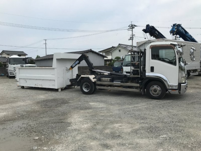 いすゞ フォワード 中型 コンテナ専用車 TKG-FRR90S2(109941) 6枚目
