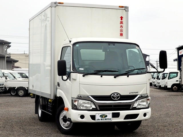 トヨタ ダイナ 小型 バン TPG-XZU605(109971) 4枚目