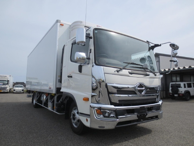 日野 レンジャー 中型 冷蔵冷凍バン 2KG-FD2ABG(104701) 2枚目