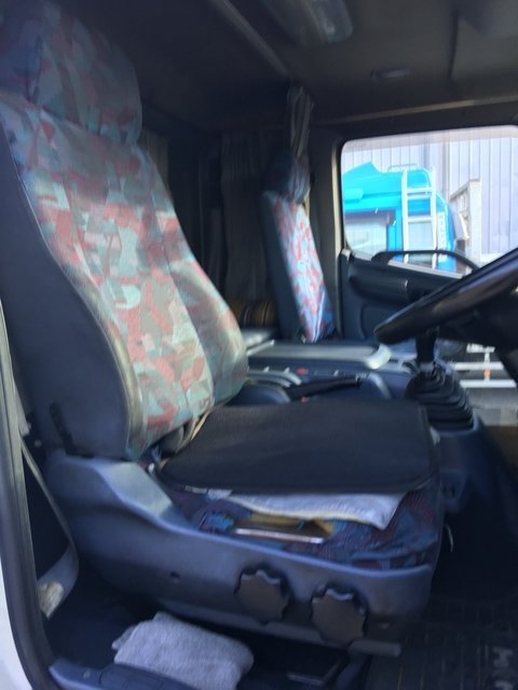 日野 レンジャー 中型 冷蔵冷凍バン KK-FD1LEA(2143) 29枚目