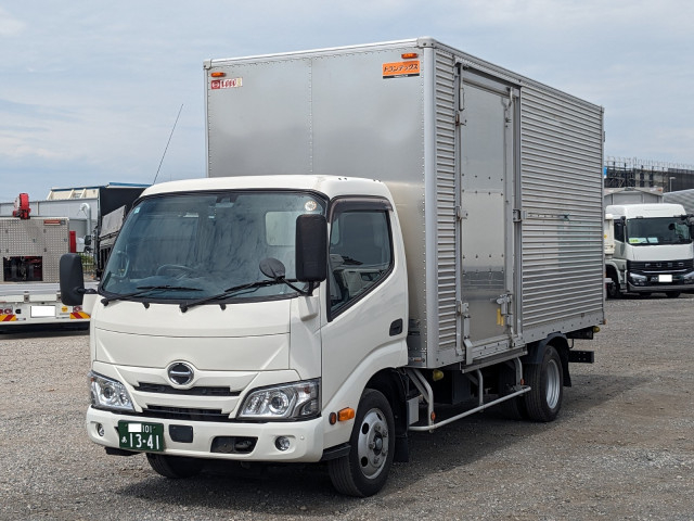 日野 デュトロ 小型 バン 2RG-XZU655M(109918) 1枚目