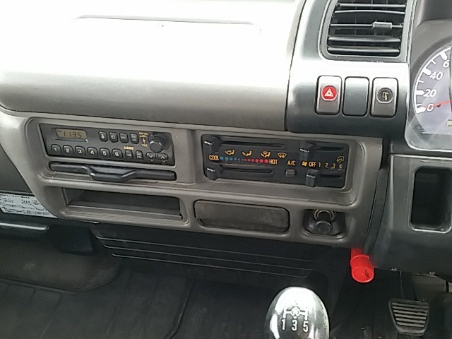 いすゞ エルフ 小型 Wキャブ KR-NKR81LAR(8088) 9枚目
