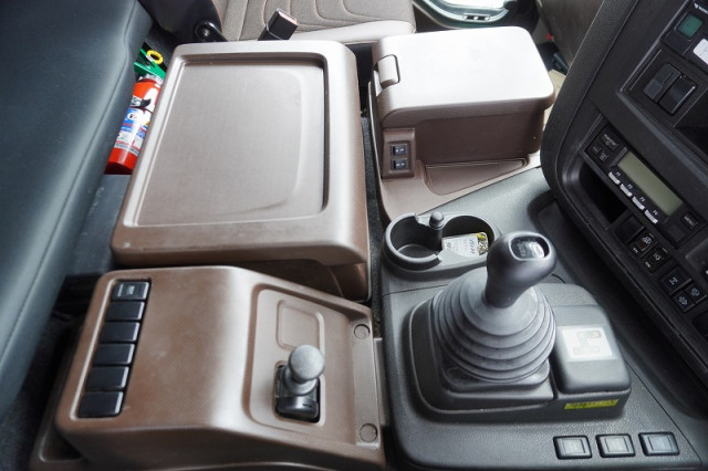 いすゞ ギガ 大型 冷蔵冷凍バン 2PG-CYJ77D(111340) 40枚目