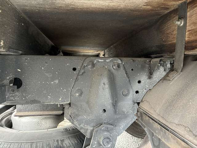 いすゞ エルフ 小型 平ボディ KR-NHR69(110125) 37枚目