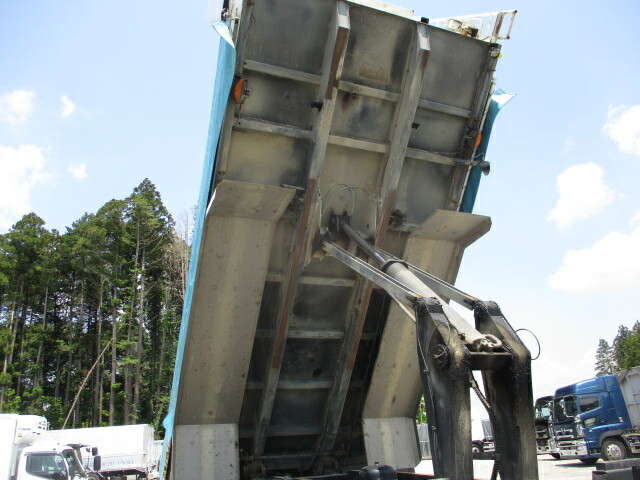 Nissan UD quon Large Soil dump QKG-CW5XL(31555) 41枚目